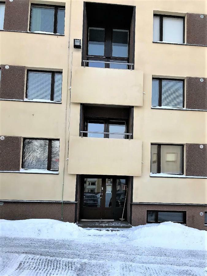Kemi City L Near Snowcastle, 2 Rooms, Kitchen, Glazed Balcony, Free Parking On Street Bagian luar foto