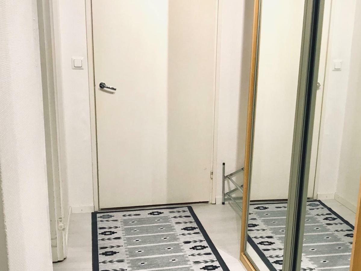 Kemi City L Near Snowcastle, 2 Rooms, Kitchen, Glazed Balcony, Free Parking On Street Bagian luar foto