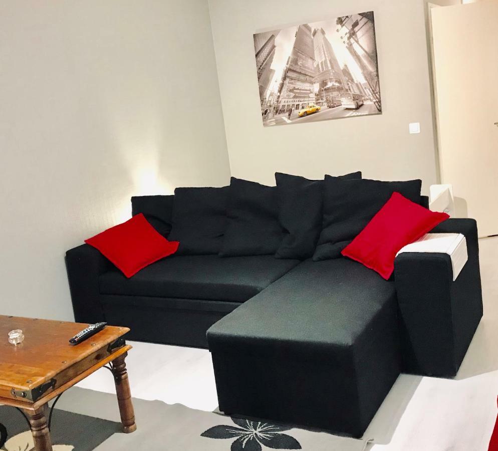 Kemi City L Near Snowcastle, 2 Rooms, Kitchen, Glazed Balcony, Free Parking On Street Bagian luar foto