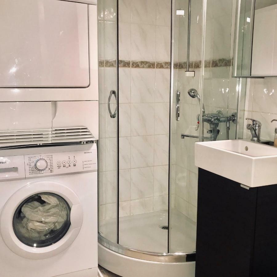 Kemi City L Near Snowcastle, 2 Rooms, Kitchen, Glazed Balcony, Free Parking On Street Bagian luar foto